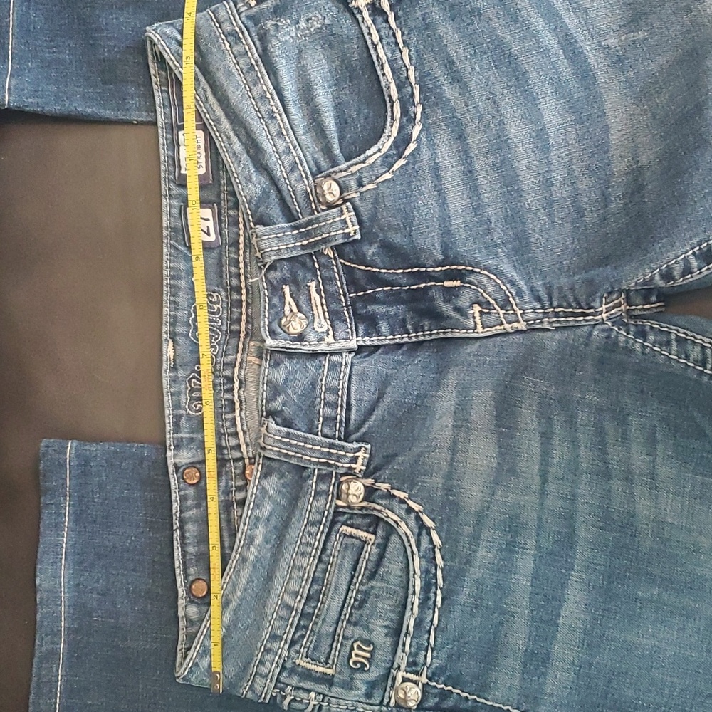 Miss Me Jeans - Picture 4 of 9